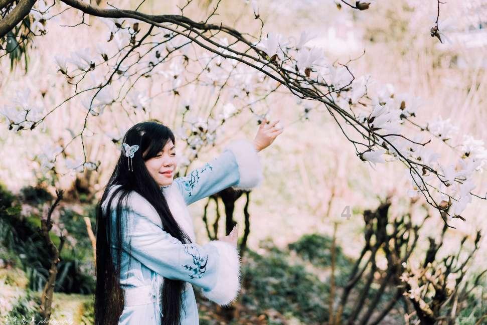 怎么联系竞技宝客服